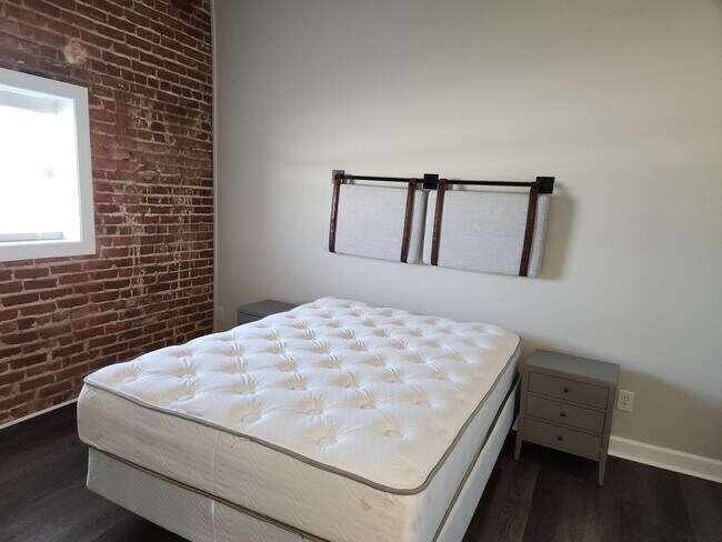 Foto del edificio - Loft Apartment Downtown Blackstone
