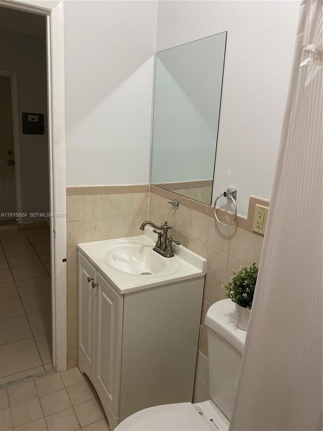 Foto del edificio - 2140 SW 25th St