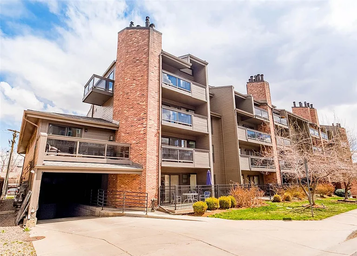 Foto principal - Gorgeous 1 Bedroom in Cherry Creek