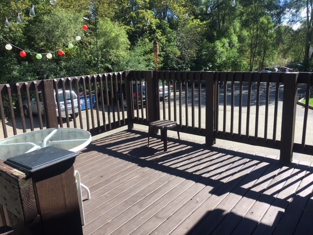 Deck - 1317 Lafayette Ave