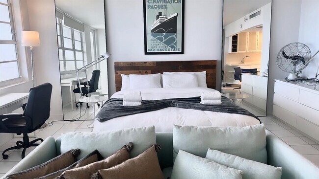 Foto del edificio - 100 Lincoln Rd