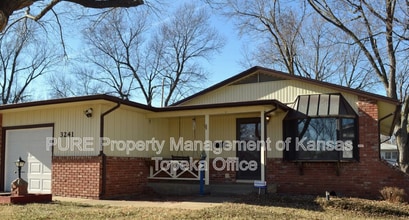 Building Photo - 3241 SW 31st Terrace