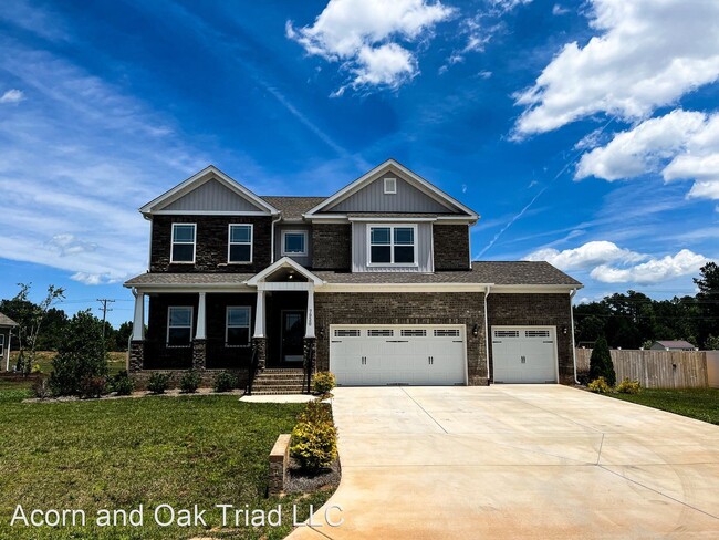 Building Photo - 4 br, 3.5 bath House - 7920 Northwest Mead...