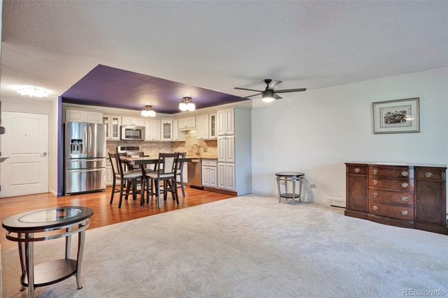 Photo - 650 S Clinton St Apartment