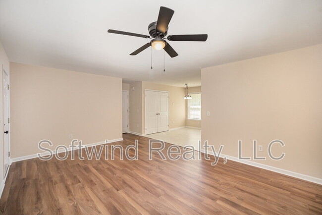 Building Photo - 5320 State Rd 49 N