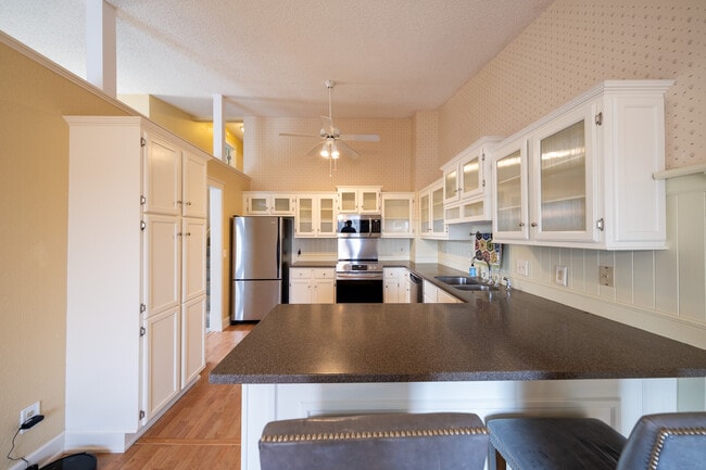 Building Photo - 6045 Covington Terrace