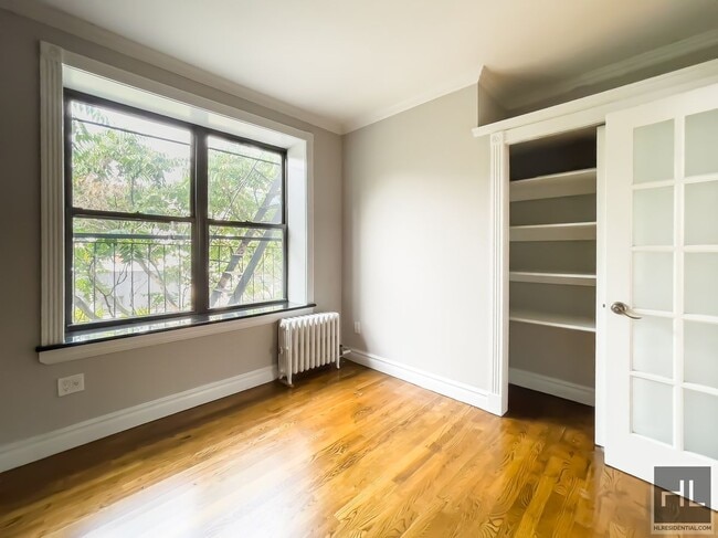 Building Photo - East 13th Street