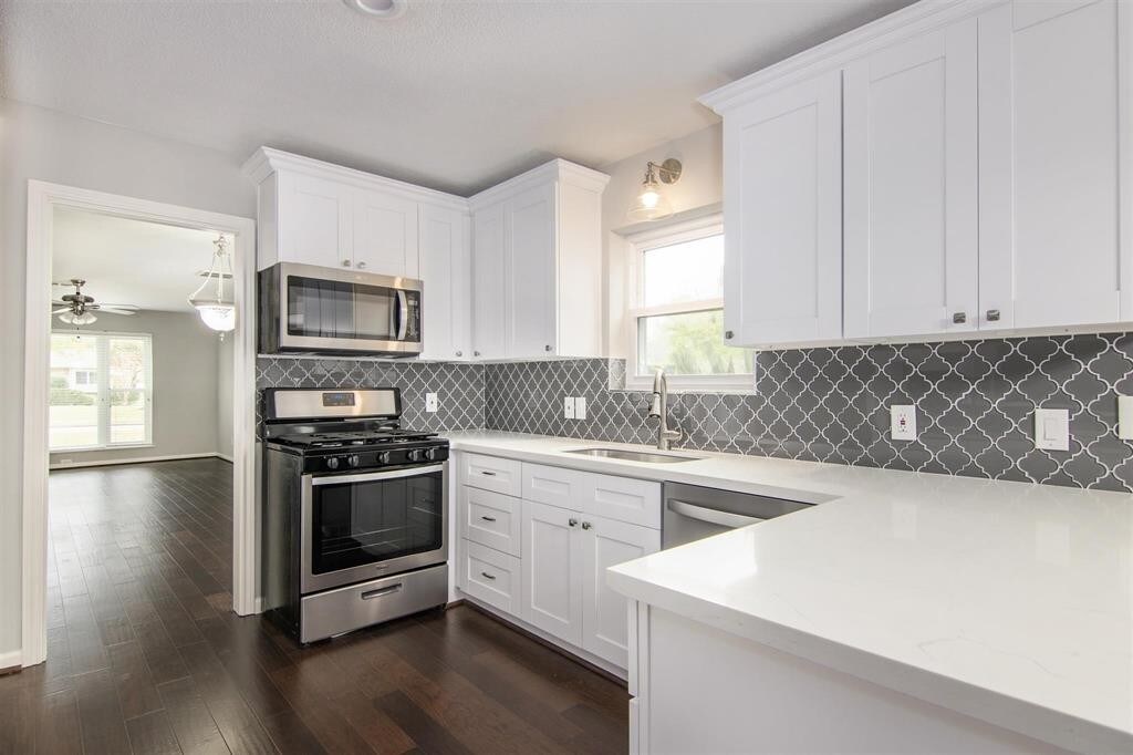 Foto principal - 11226 Mayfield Rd