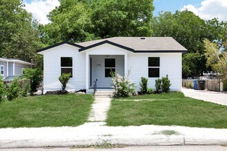 Building Photo - 775 Yucca St