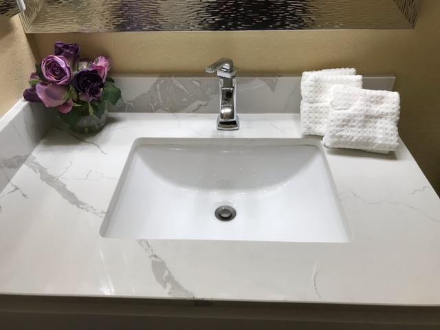 Foto del edificio - 245 Reflections Dr