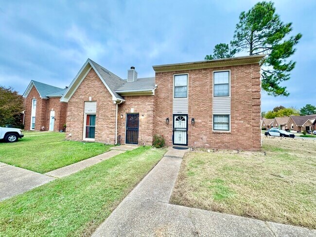 Photo - 6338 Kirby Downs Dr House