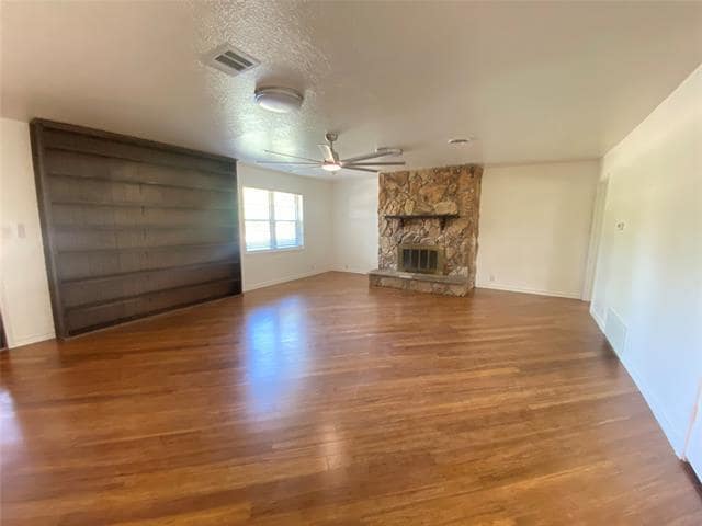 Foto del edificio - 470 W Purnell St