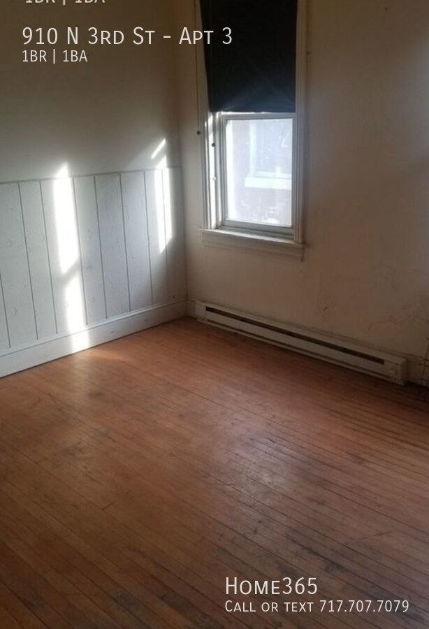 Building Photo - Spacious 1 Bedroom, 1 Bathroom