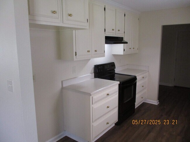 Building Photo - 2907 Harvest Ln