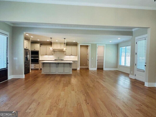 Building Photo - 16 Anchor Ct
