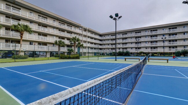 Building Photo - 663 William Hilton Pkwy
