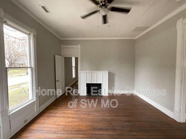 Foto del edificio - 1350 N Grant Ave