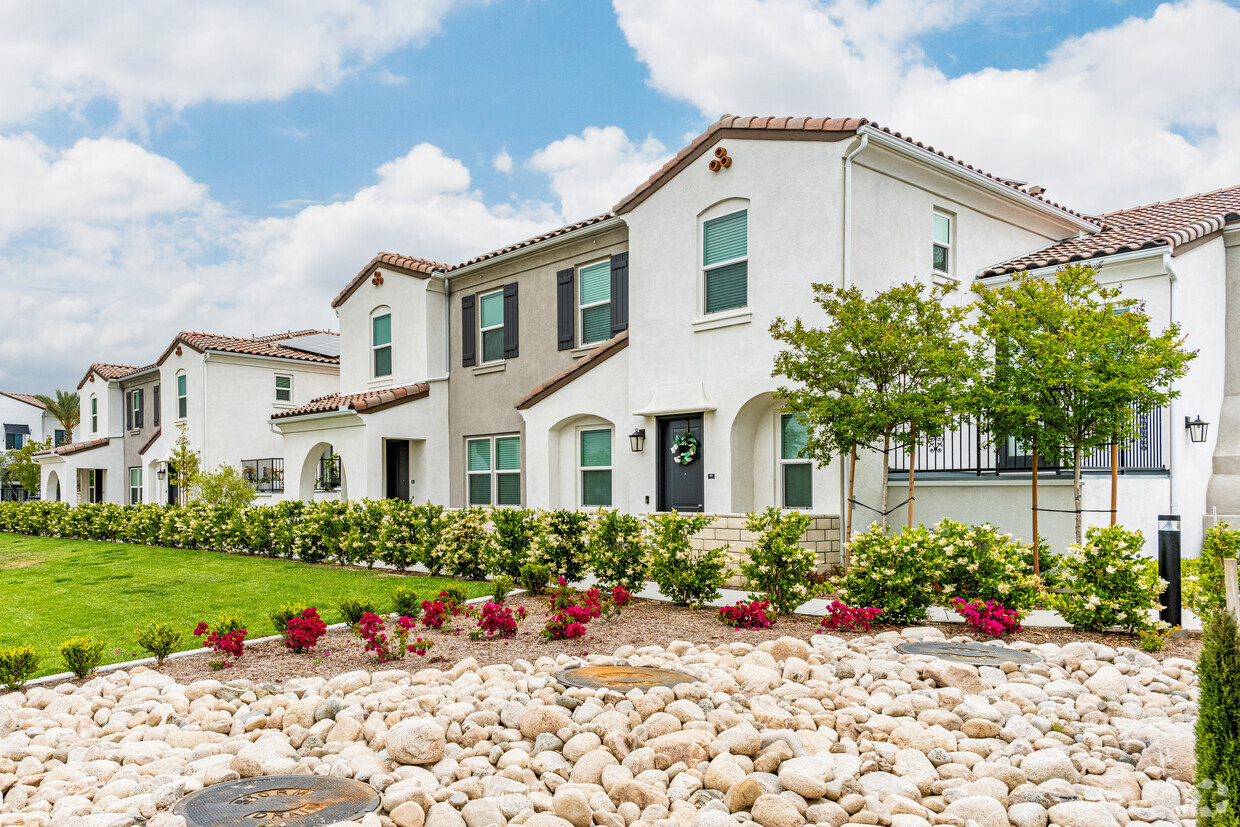 Primary Photo - San Carlo Townhomes