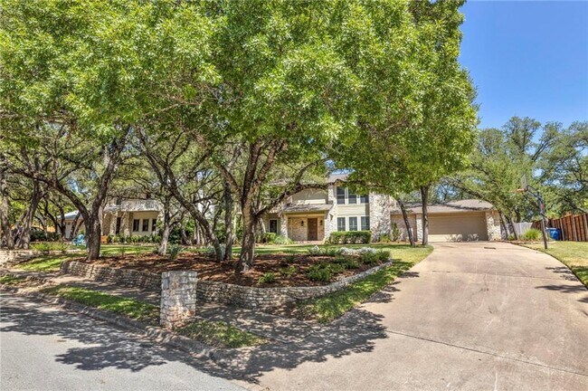 Building Photo - 1505 Falcon Ledge Dr
