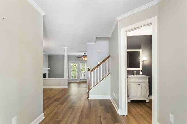 Foto del edificio - 112 Lomond Ln