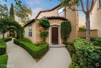 Building Photo - 102 Chantilly