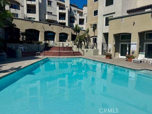 Foto del edificio - 200 Pacific Coast Hwy