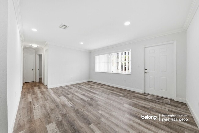 Foto del edificio - 980 NW 200th Terrace