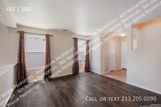 Building Photo - 9214 Pacific Maple