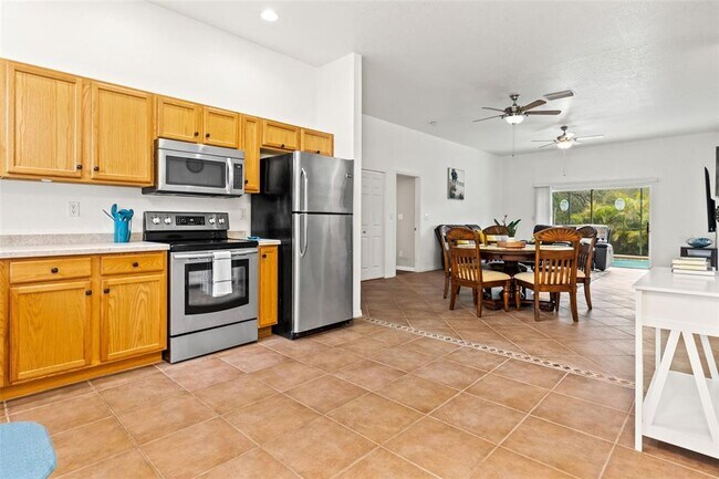 Foto del edificio - 1081 1st St SW