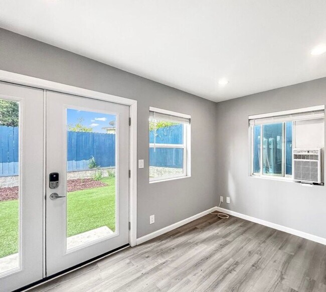 Foto del edificio - 1 Bedroom 1 Bath Studio For Rent in City H...