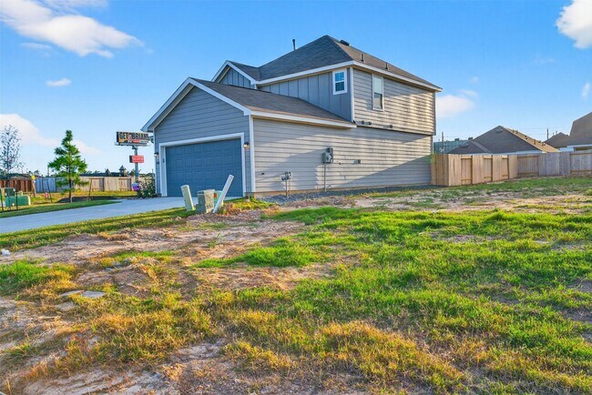 Building Photo - 15603 Agave Vly Trl