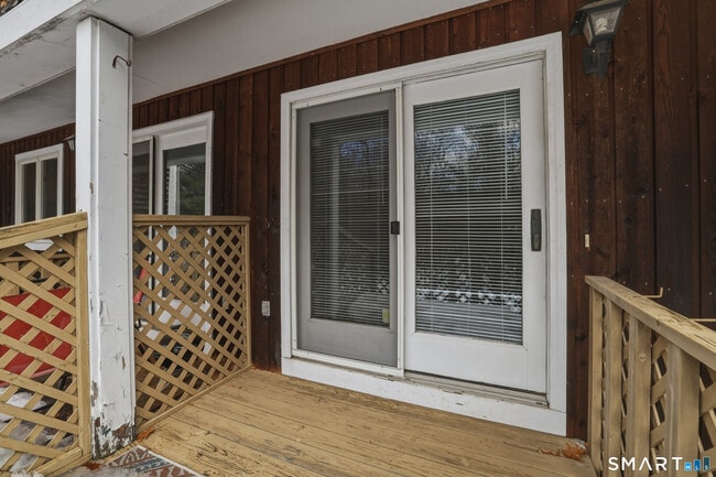 Foto del edificio - 116 Songbird Ln