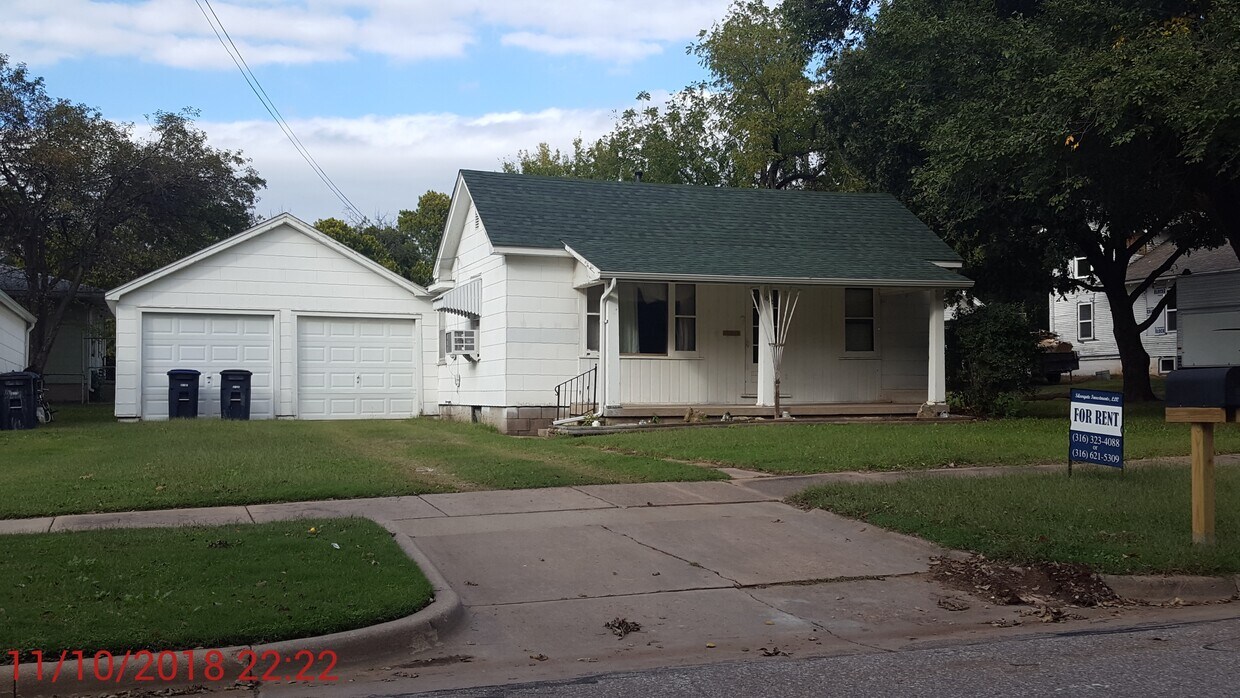 1022 W Cave Springs - 1022 W Cave Springs Ave