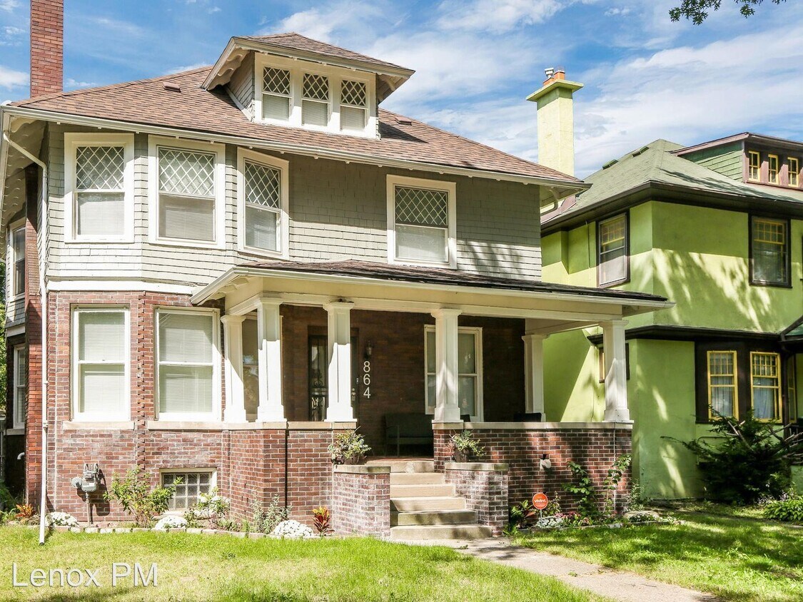 Primary Photo - 4 br, 1.5 bath House - 864 Longfellow