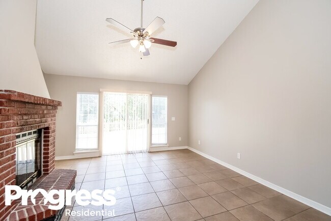 Building Photo - 8055 Mactavish Way E