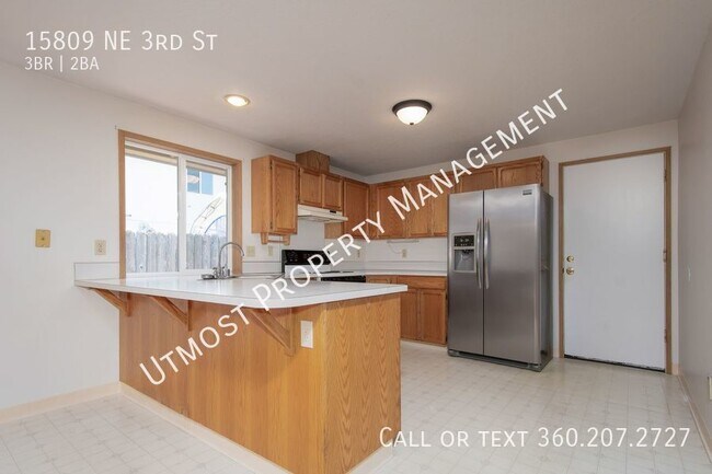 Building Photo - Cute 3BD Ranch Centrally Located