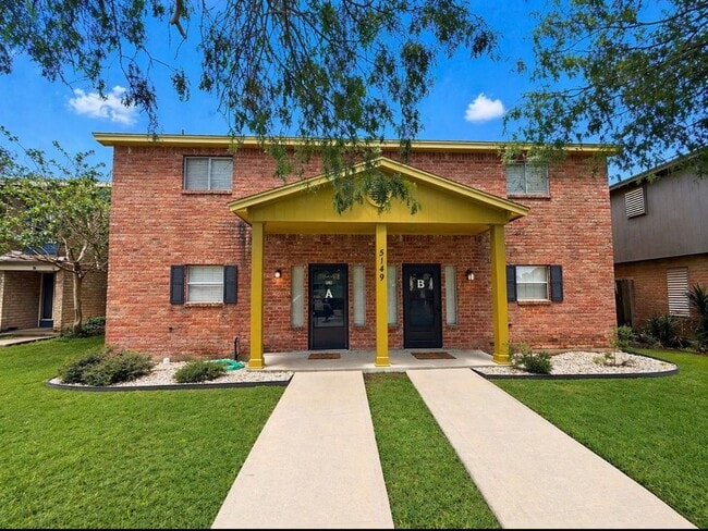 Building Photo - 5149 Middlecoff Cir