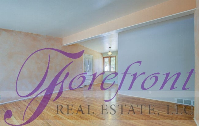 Foto del edificio - 2045 Laramie Ave