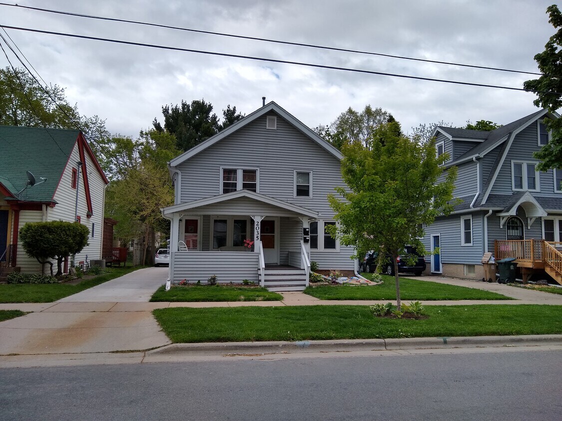 2035 E Dayton St, Madison, WI 53704 House Rental in Madison, WI