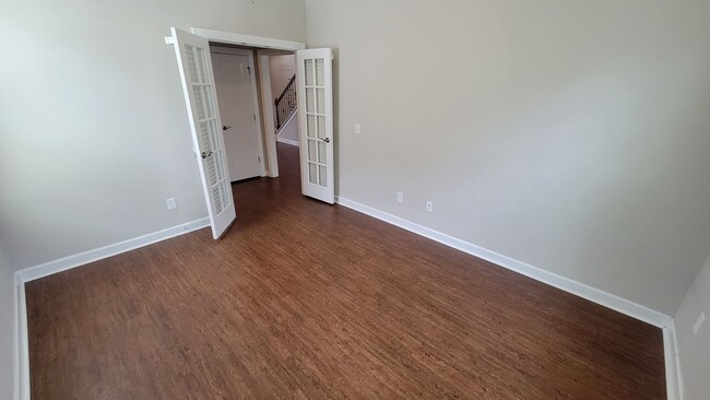 Building Photo - 4 Bed, 2.5 Bath Home in Simpsonville Avail...