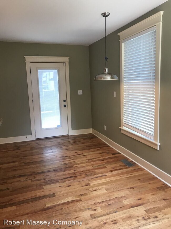 Building Photo - 3 br, 2 bath House - 1335 Christy Avenue