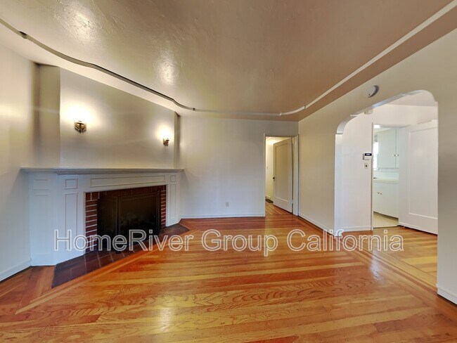 Foto del edificio - 1036 10th Ave