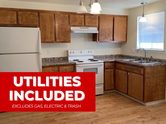 2 Bed/1 Bath Duplex With Fenced Yard in Lo... - 2 Bed/1 Bath Duplex With Fenced Yard in Lo...