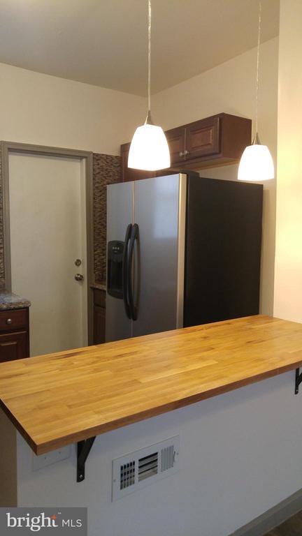 Foto del edificio - 1435 N Allison St