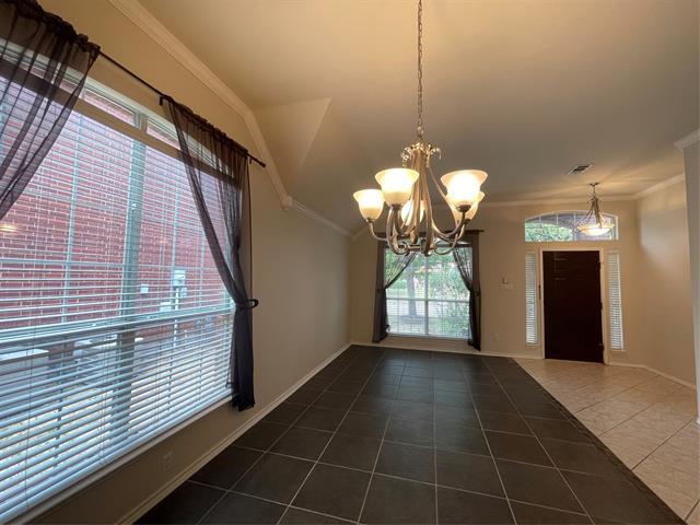 Building Photo - 9733 Lovers Ln
