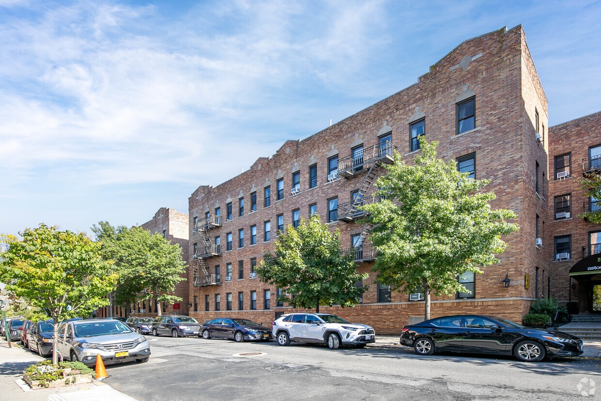 Astoria Lights 2439 38th St Astoria, NY Apartments for Rent in