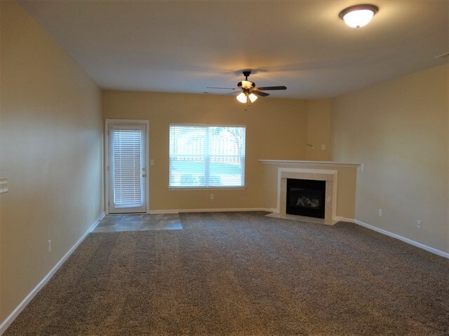Building Photo - 157 Flanders Drive