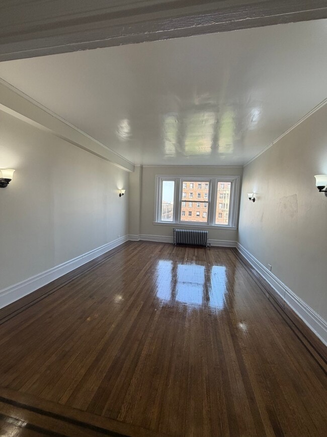 Building Photo - 157 S Harrison St