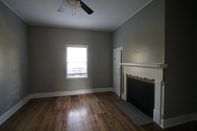 Foto del edificio - Exclusively Offered By Muse Realty, LLC