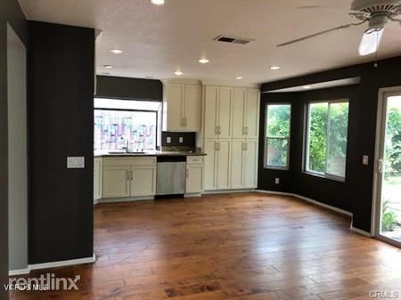 Foto principal - 3 br, 2 bath House - 615 Overlook Rd